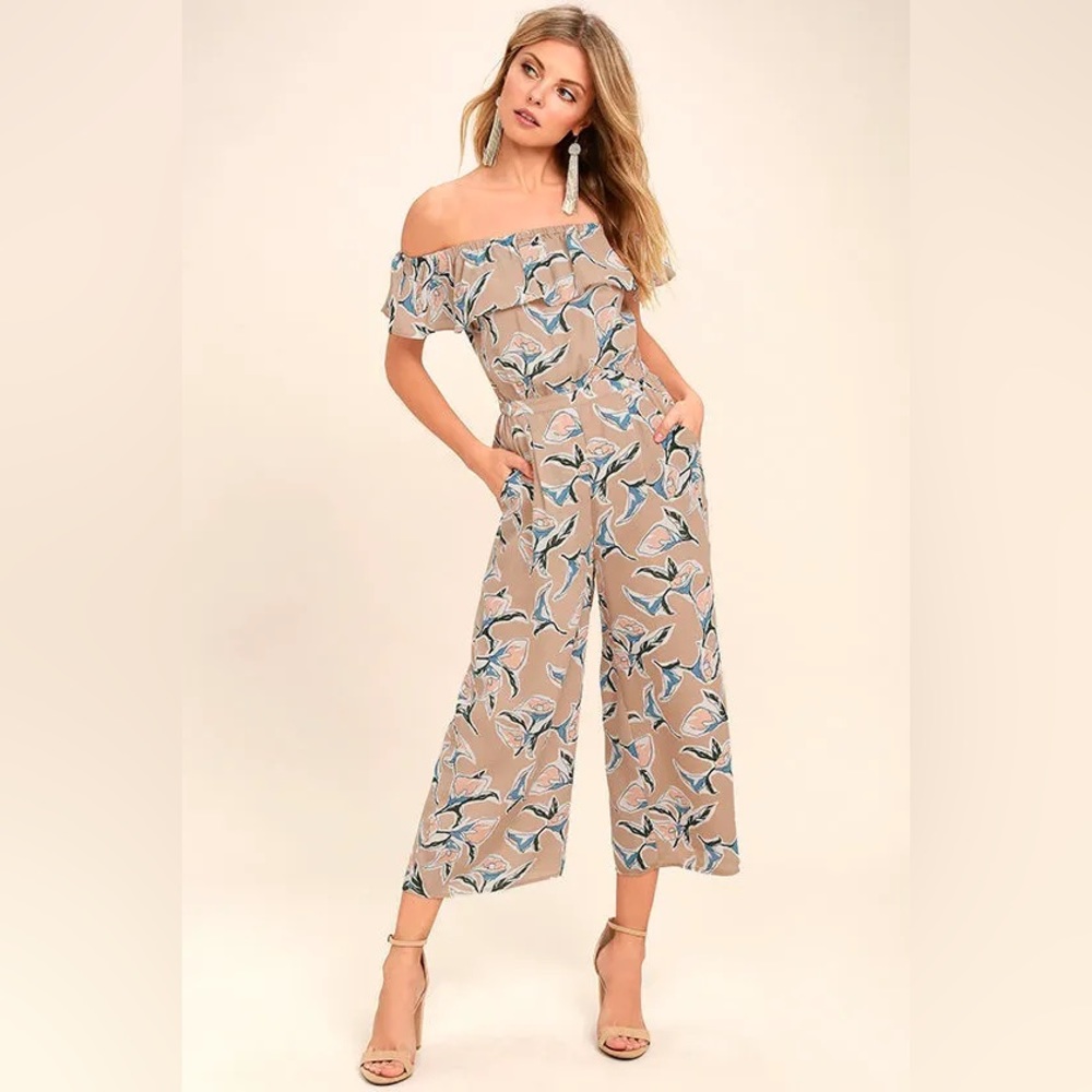 J.O.A. Traveler Beige Floral Print Midi Jumpsuit